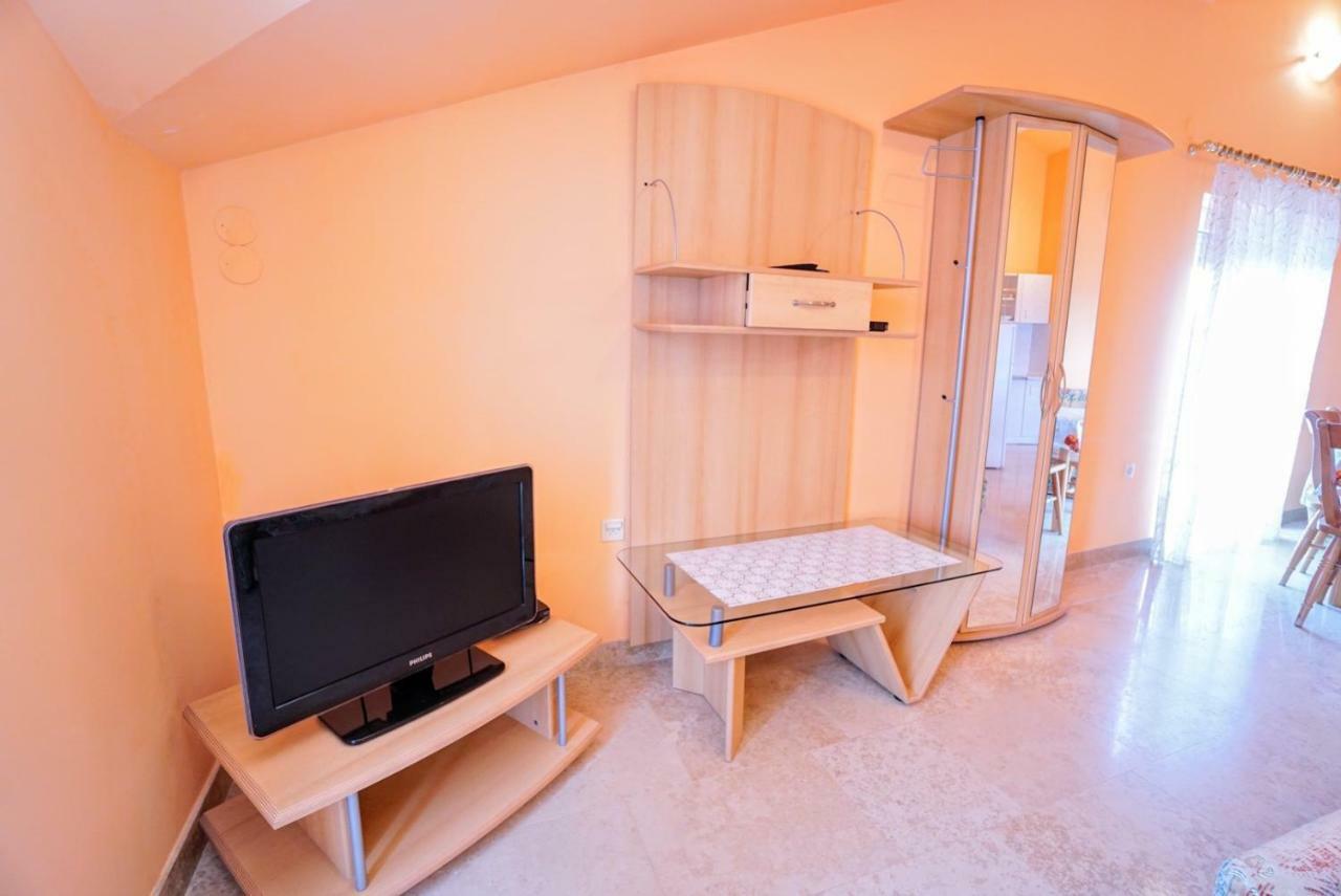 Apartments Branka Zambratija  Eksteriør bilde